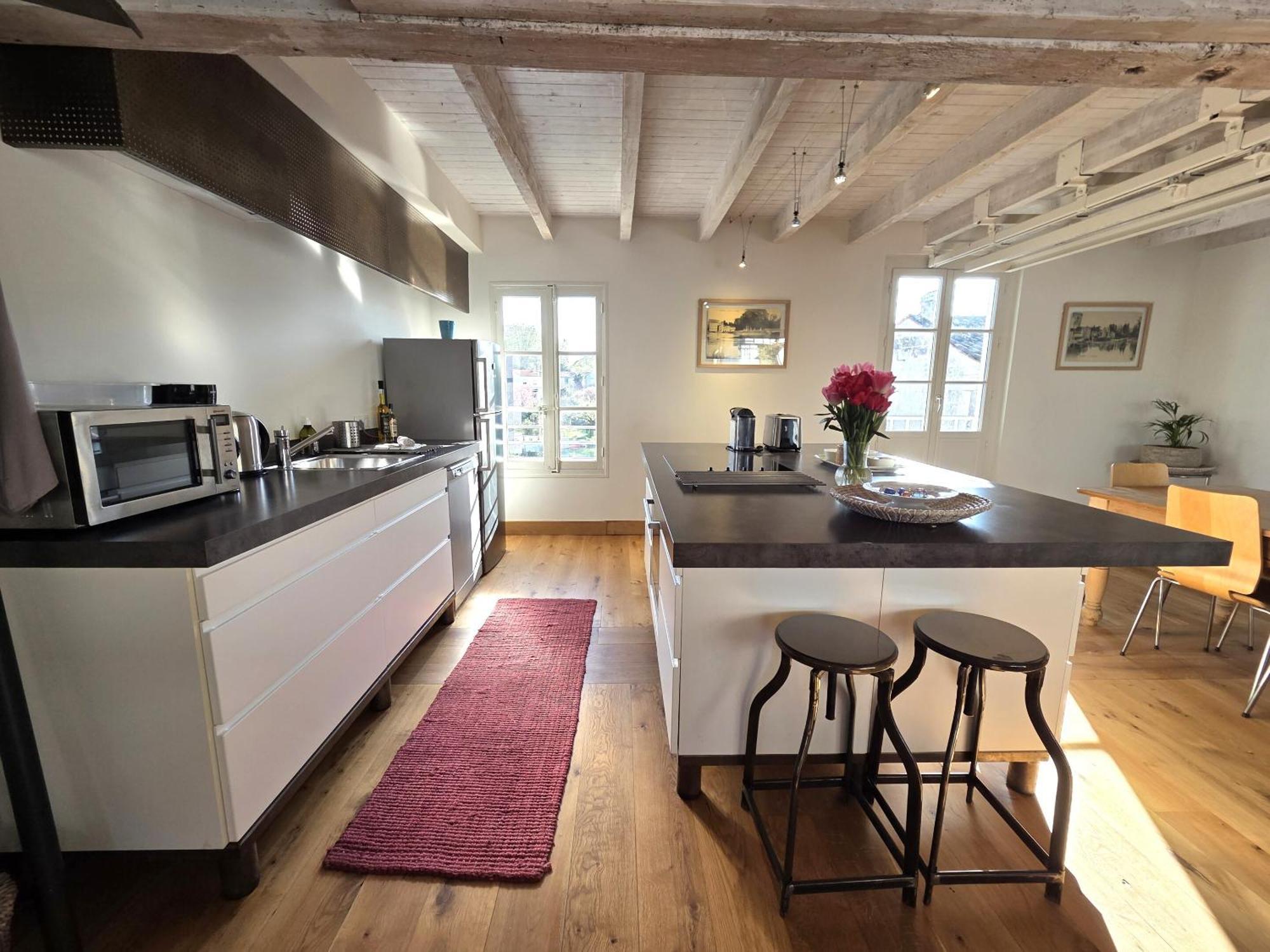 Quai 3 Loft Moderne Et Lumineux Les Pieds Dans L'Eau Lejlighed Jarnac Eksteriør billede