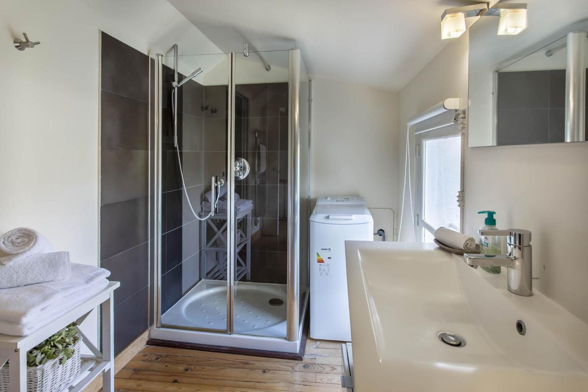 Quai 3 Loft Moderne Et Lumineux Les Pieds Dans L'Eau Lejlighed Jarnac Eksteriør billede